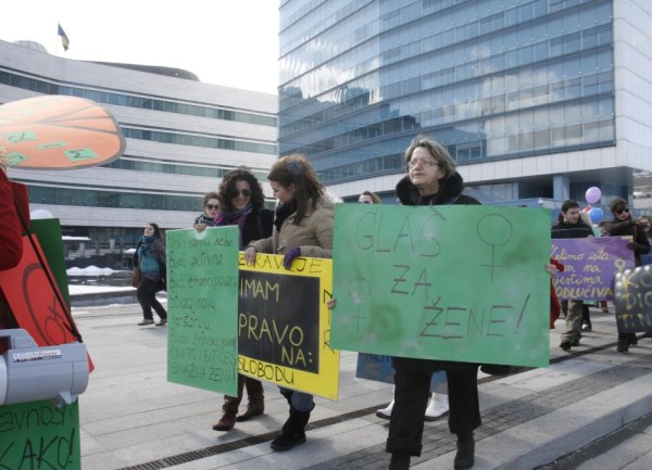 Osmomartovski marš naslovna Osmomartovski marš naslovna