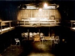 Otvorena scena Obala