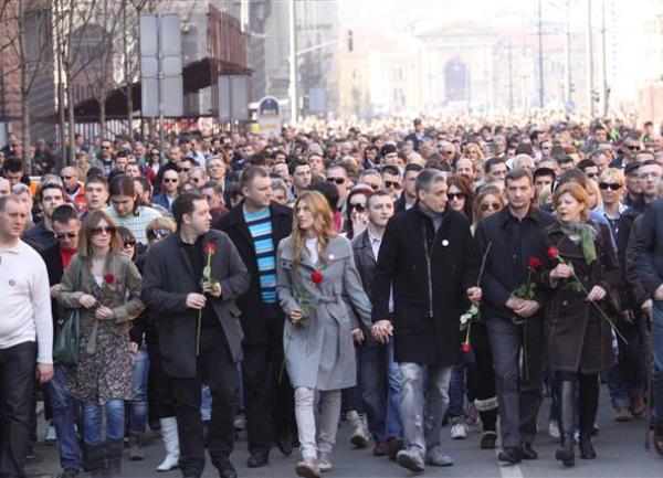 Čedomir Jovanović odaje po&scaron;tu Zoranu Đinđiću / foto: Tanjug