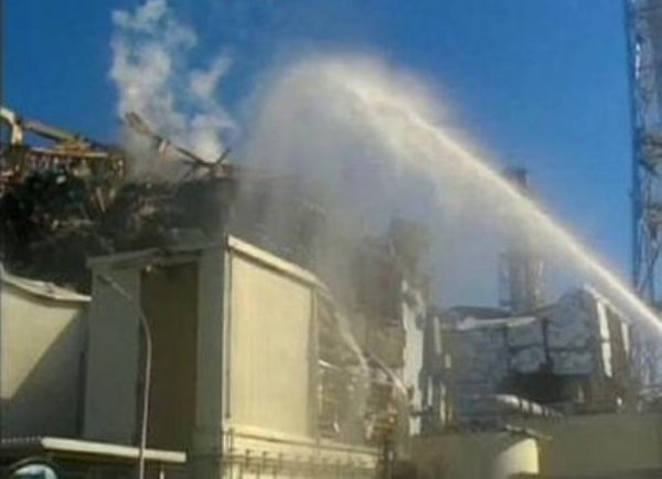 Fukushima-polijevanje reaktora vodom