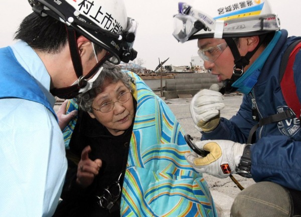 U Japanu spa&scaron;eni tinejdžer i njegova baka