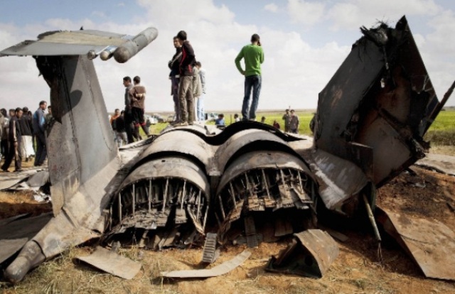 sruseni avion u libiji