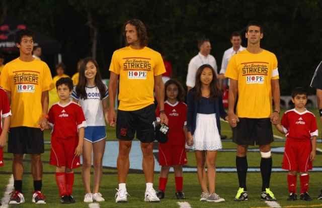 Đoković - humanitarni fudbal za Japan