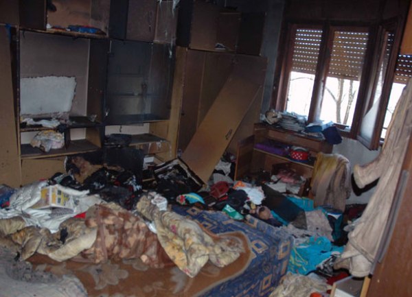 Zapaljena kuća u Motikama / foto: nezavisne.com