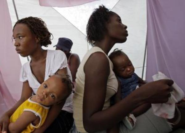 haiti žene u kampovima