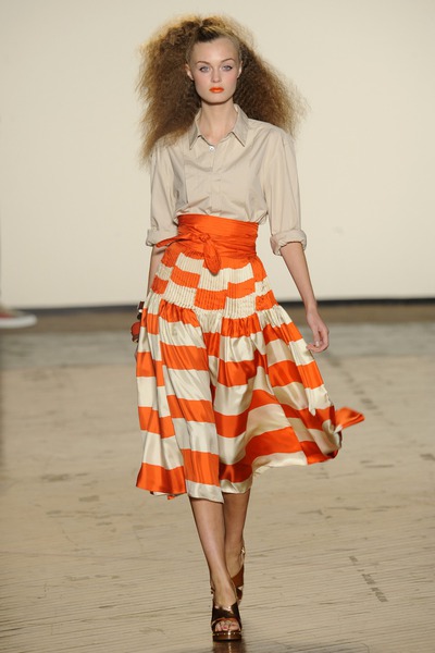 Dizajneri se ovog proljeća vraćaju u 1970-e