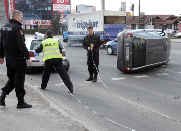 Udes u Nedžarićima naslovna