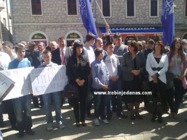 Miting podr&scaron;ke Vučureviću u Trebinju