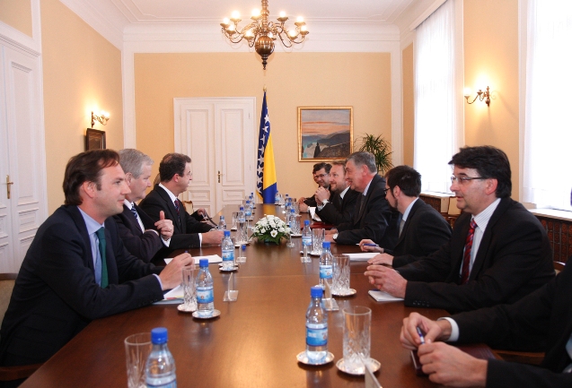 Serge Brammertz se sastao sa Radmanovićem i Izetbegovićem