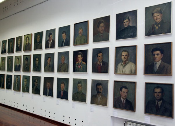 Treasures of socialism naslovna Treasures of socialism naslovna