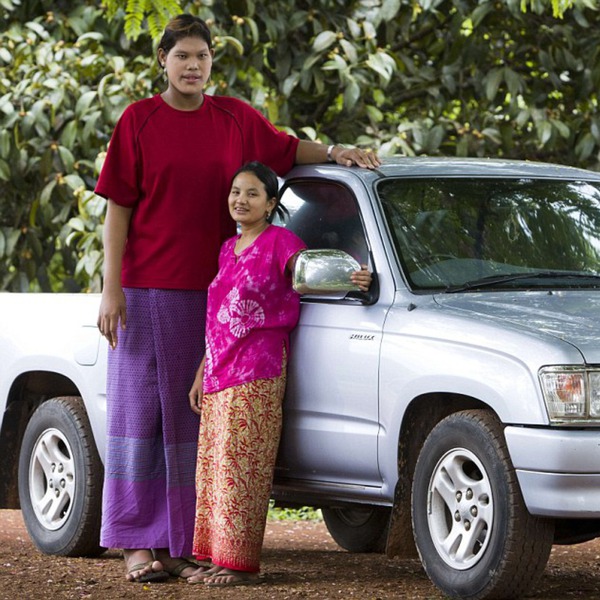 Malee Duangdee visoka je 208,3 cm