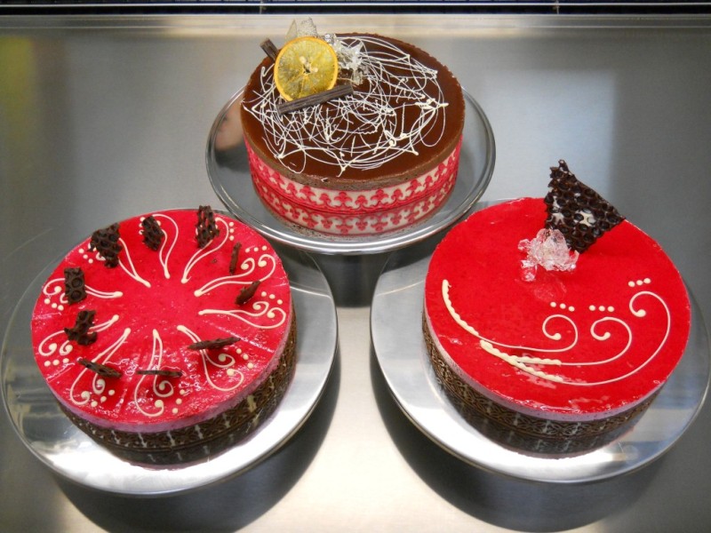 Caf&eacute; slastičarna uređena po vrhunskim ugostiteljskim standardima s jedinstvenom ponudom poslastica pripremljenih po specijalnoj recepturi