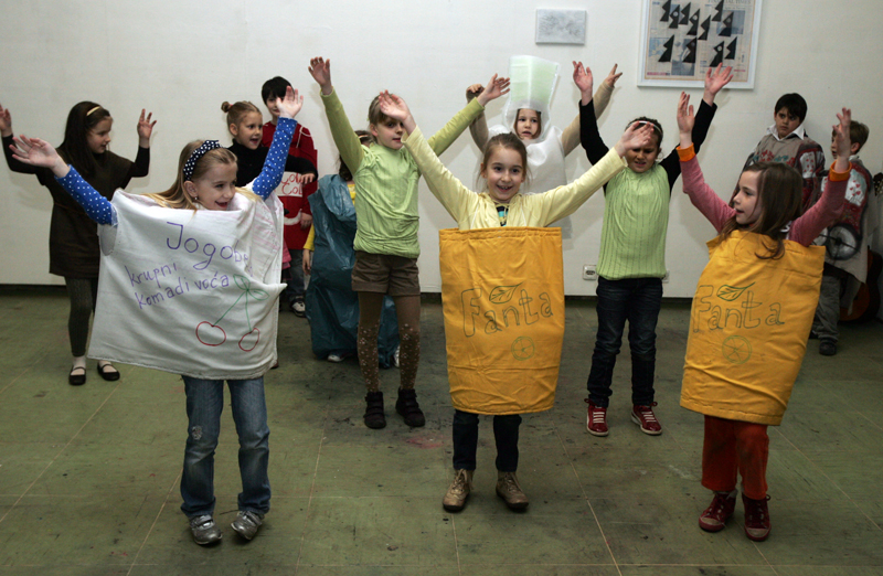 Predstava 'Priča o smeću' Predstava 'Priča o smeću'