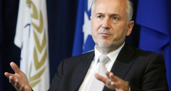 Valentin Inzko o novom paru u Bijeloj kući : Sjetit će se Melanija ko je napao Bosnu!