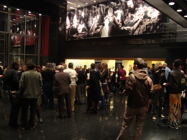 'Sarajevska pozori&scaron;na tragedija', Jugoslovensko dramsko pozori&scaron;te Beograd