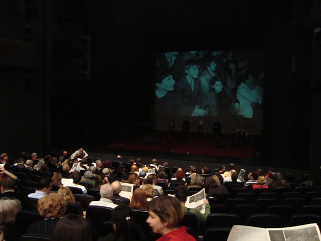 'Sarajevska pozori&scaron;na tragedija', Jugoslovensko dramsko pozori&scaron;te Beograd