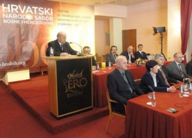 HDZ, pres, FOTO: Blic