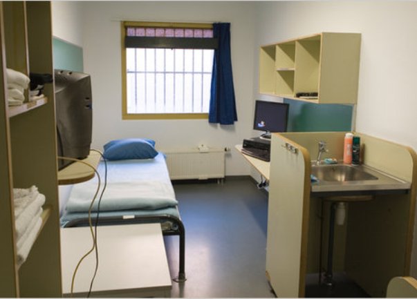 Standardna zatvorska ćelija u Hagu