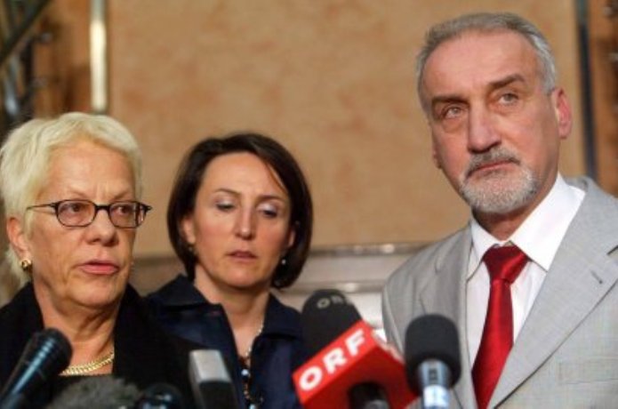 Vladimir Vukćević i Karla del Ponte/ FOTO: BLIC