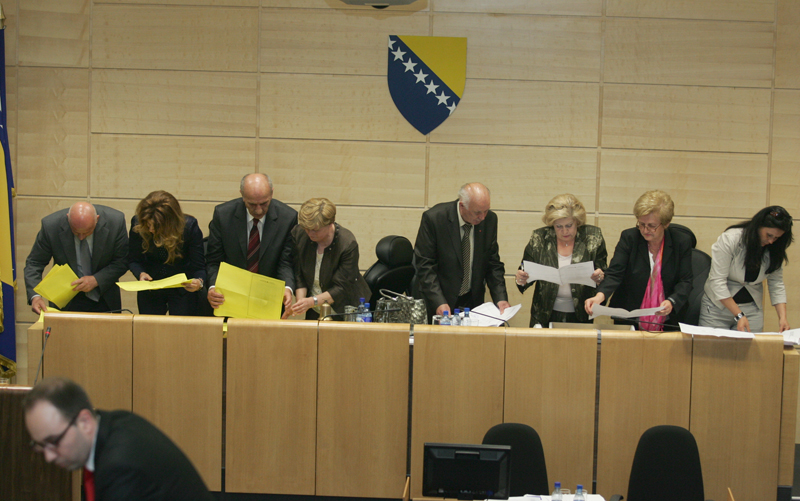 Izabrano po pet bo&scaron;njačkih i hrvatskih delegata u Dom naroda PS BiH