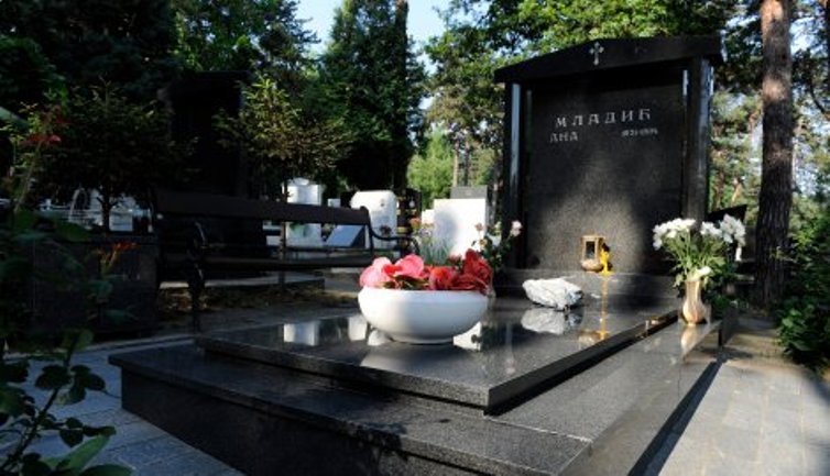 Ana Mladić grob