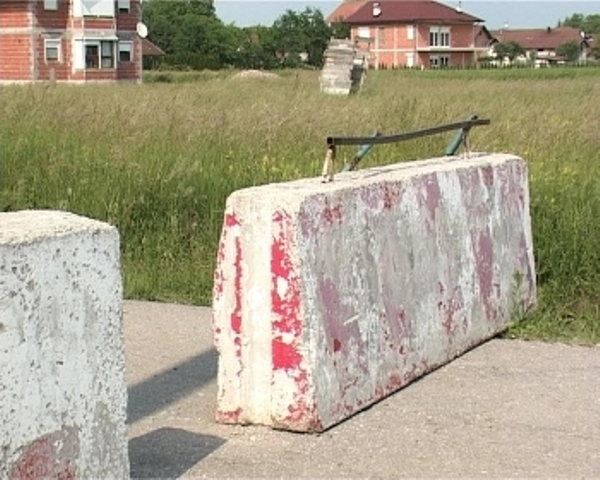 Blokada puta u Lakta&scaron;ima/FOTO:ŽURNAL.INFO