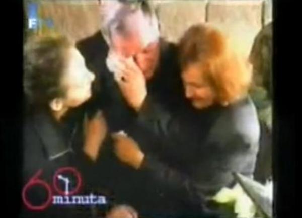 mladic na kcerkinoj sahrani mladic na kcerkinoj sahrani