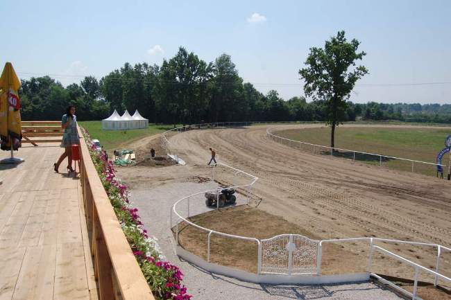 Hipodrom u Gradačcu Hipodrom u Gradačcu