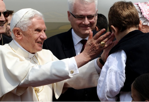 Papa stigao u Zagreb, FOTO: Jutarnji list