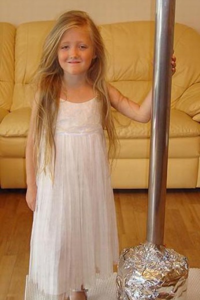 Poppy Burge Poppy Burge