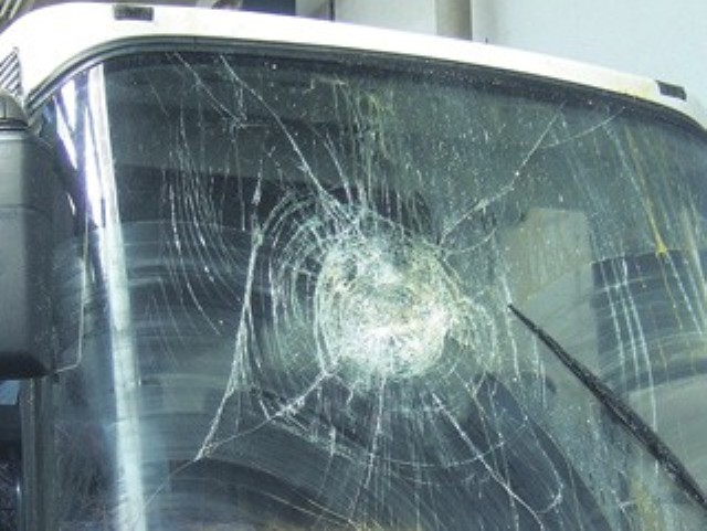 Polupani autobus kod Goražda, FOTO: Press Polupani autobus kod Goražda, FOTO: Press