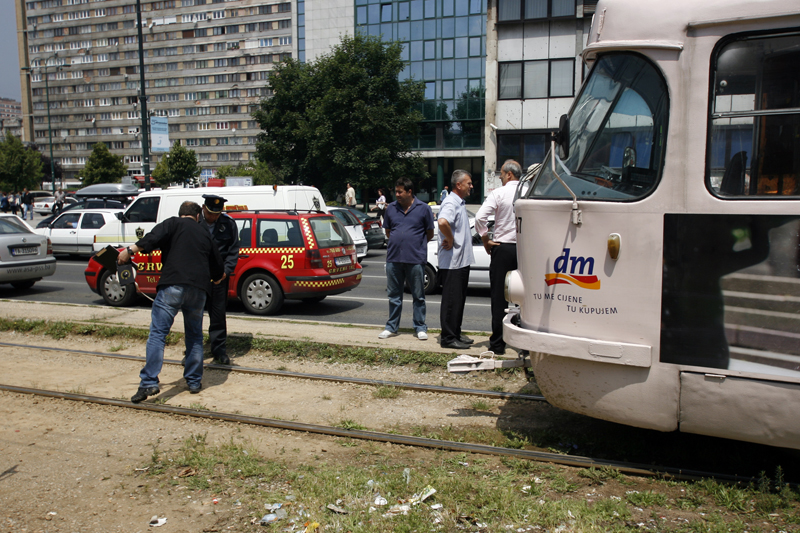 Tramvaj udario pje&scaron;akinju