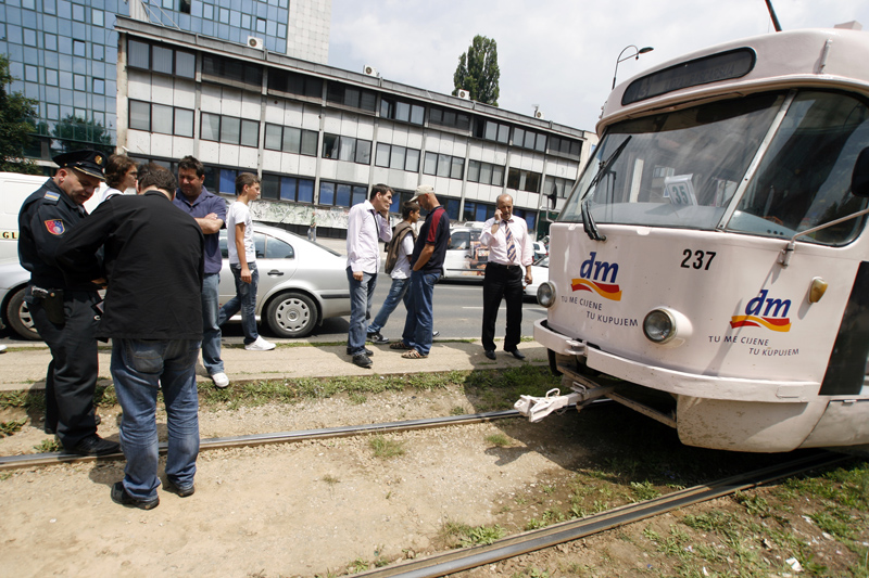 Tramvaj udario pje&scaron;akinju