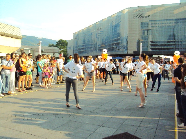 Trka na &scaron;tiklama u Banjaluci (FOTO: BLIN)