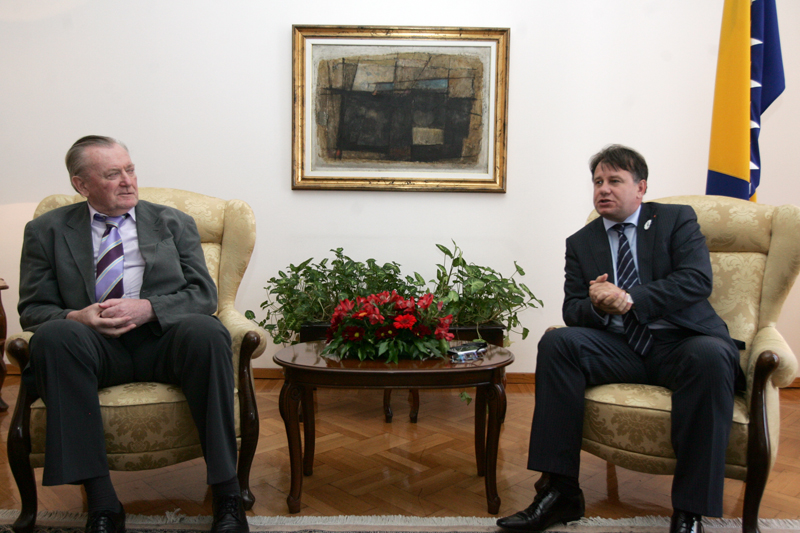 Nik&scaron;ić i Osim