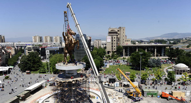 spomenik aleksandru makedonskom