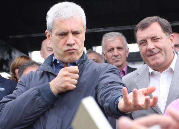 Milorad Dodik i Boris Tadić u posjeti &Scaron;koli prijateljstva 'Na&scaron;a Srbija'