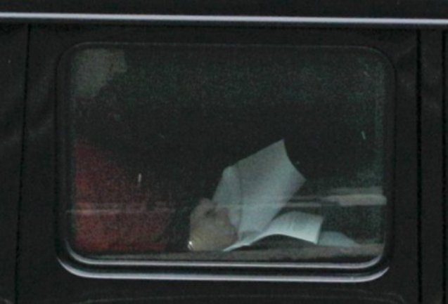 Anders Behring Breivik na putu za sudnicu, FOTO: Reuters