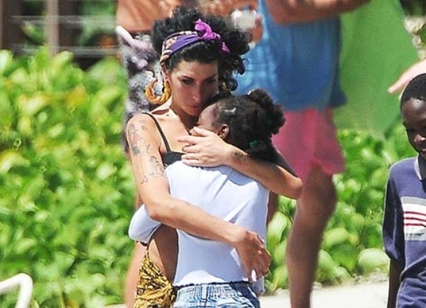 Amy Winehouse sa djevojčicom Dannikom Augustine