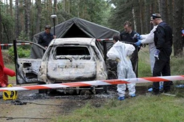 njemačka izgorijelo auto njemačka izgorijelo auto