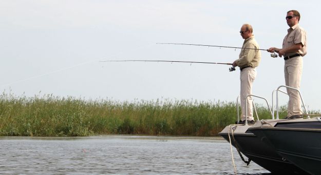 Dmitrij Medvjedev i premijer Vladimir Putin Dmitrij Medvjedev i premijer Vladimir Putin