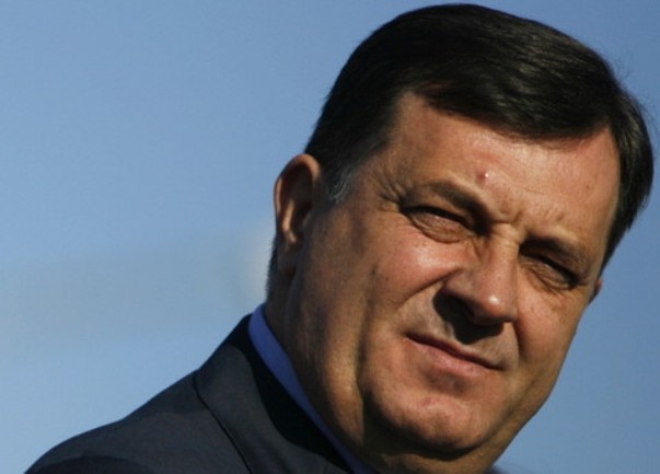 milorad dodik fles