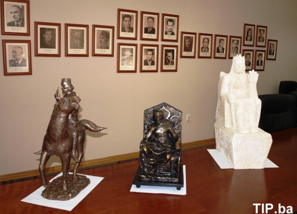 idejan rješenja za spomenik kralju tvrtku idejan rješenja za spomenik kralju tvrtku