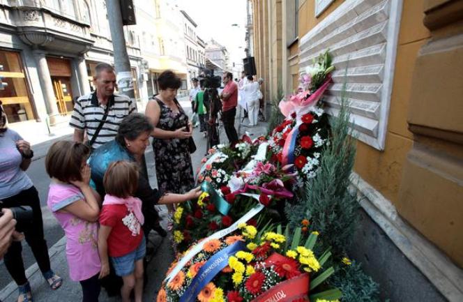 godišnjica masakra kod Gradske tržnice/ Foto: Dnevni avaz godišnjica masakra kod Gradske tržnice/ Foto: Dnevni avaz