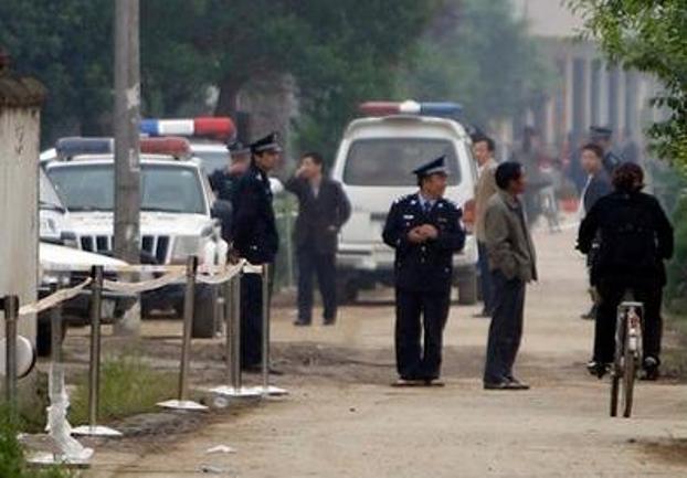 Kina - ispred vrtića Kina - ispred vrtića