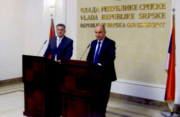 Borko Đurić (lijevo) i Aleksandar Džobić; foto: SRNA Borko Đurić (lijevo) i Aleksandar Džobić; foto: SRNA