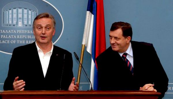 Zlatko Lagumdžija (lijevo) i Milorad Dodik; foto: Blic.rs