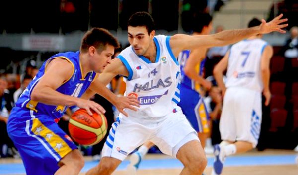 Saša Vasiljević i Konstantinos Sloukas na utakmici BiH - Grčka; foto: Getty Images Saša Vasiljević i Konstantinos Sloukas na utakmici BiH - Grčka; foto: Getty Images