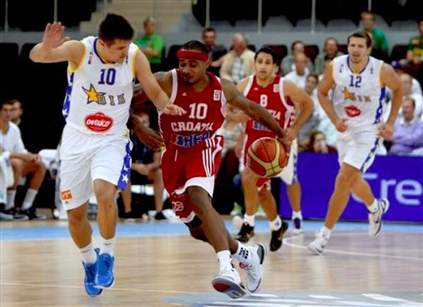  Tokom cijele utakmice reprezentativci BiH su igrali odlično; foto: AP