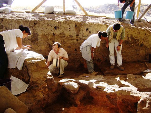 Ian_Hodder Ian_Hodder